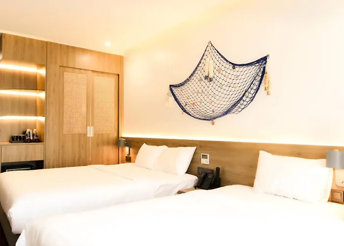 Marina Beachfront 3*