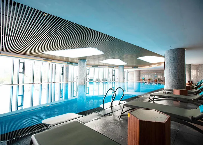 Marina Beachfront 3*