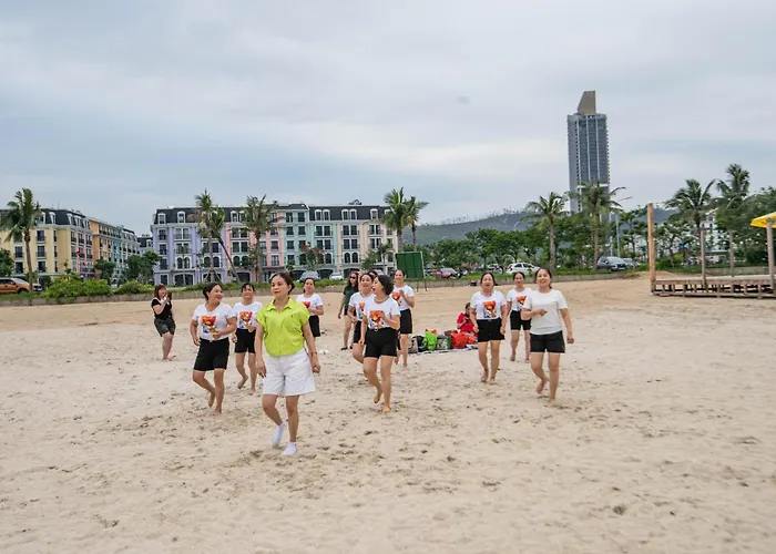 Marina Beachfront 酒店 下龍