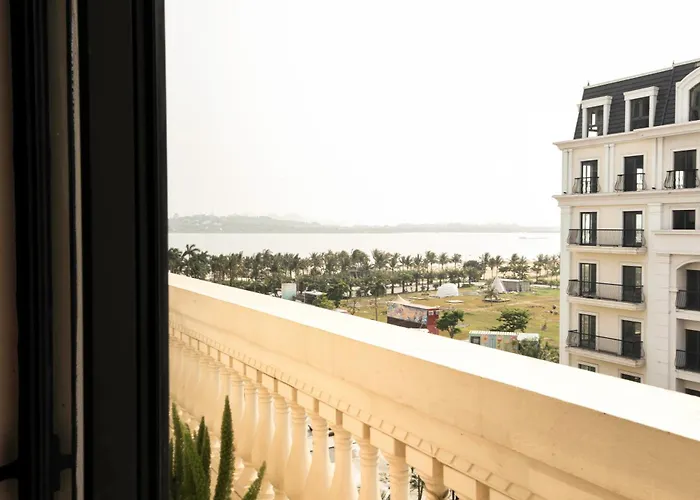 酒店 Marina Beachfront 下龍